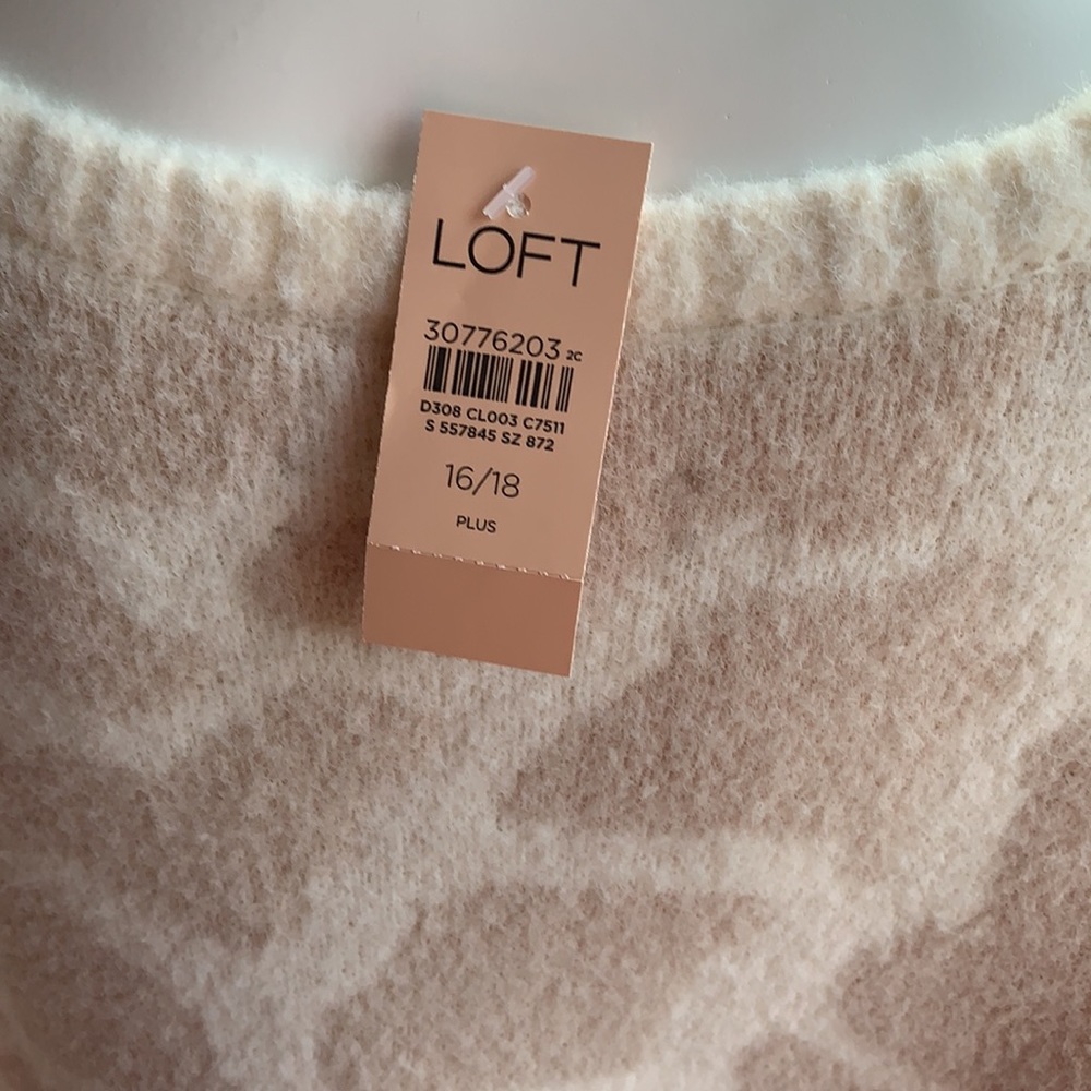 Loft Sweater - Picture 7 of 10
